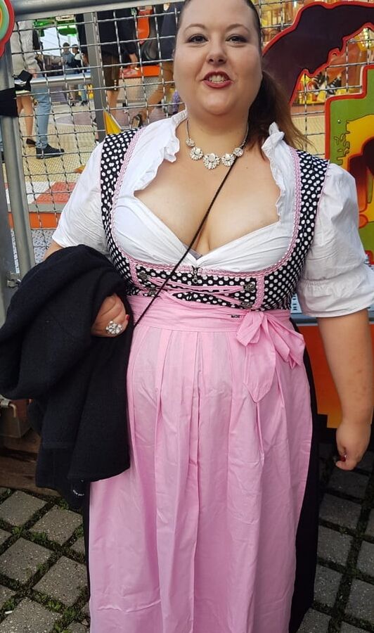 Hoodyman SSBBW : Fuck in the head Pigs exposed!