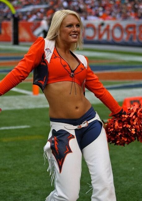 Cheerleader Exposed