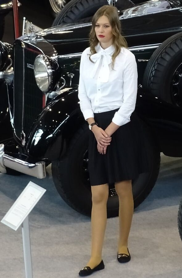 Exhibition Cunt in Pantyhose