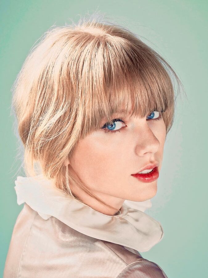 Taylor swift hot