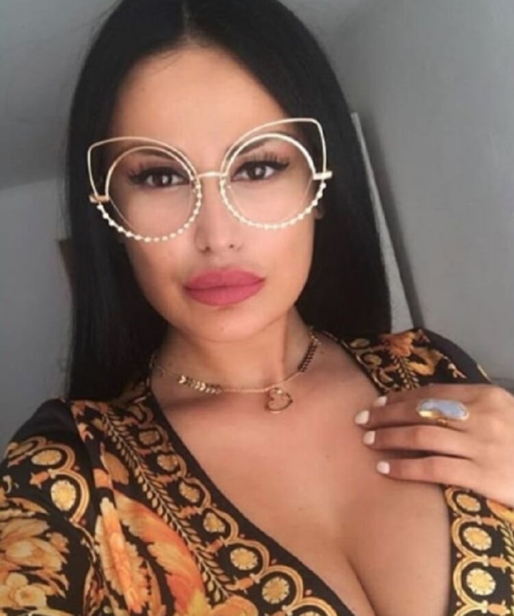 Indira Aradinovic Indi