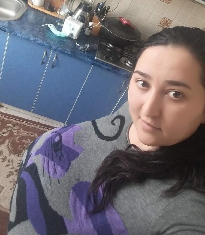 Turk olgun anne dolgun kadin yasli yenge ev cekimi evli meme