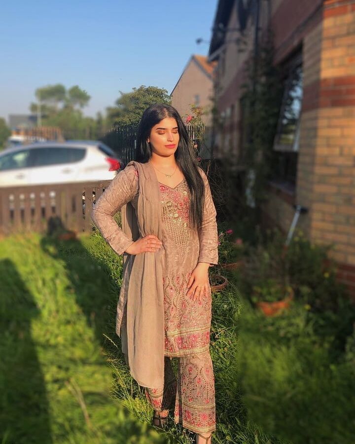 Sexy Pakistani Sluts
