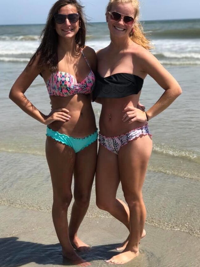 Bikini Coeds(Comments and Trades)