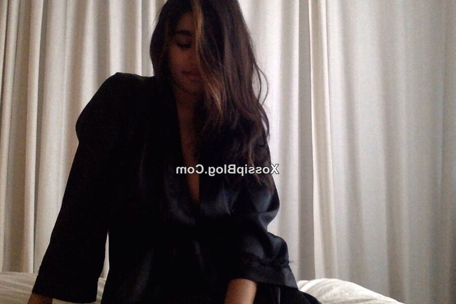 Hot girl yamini