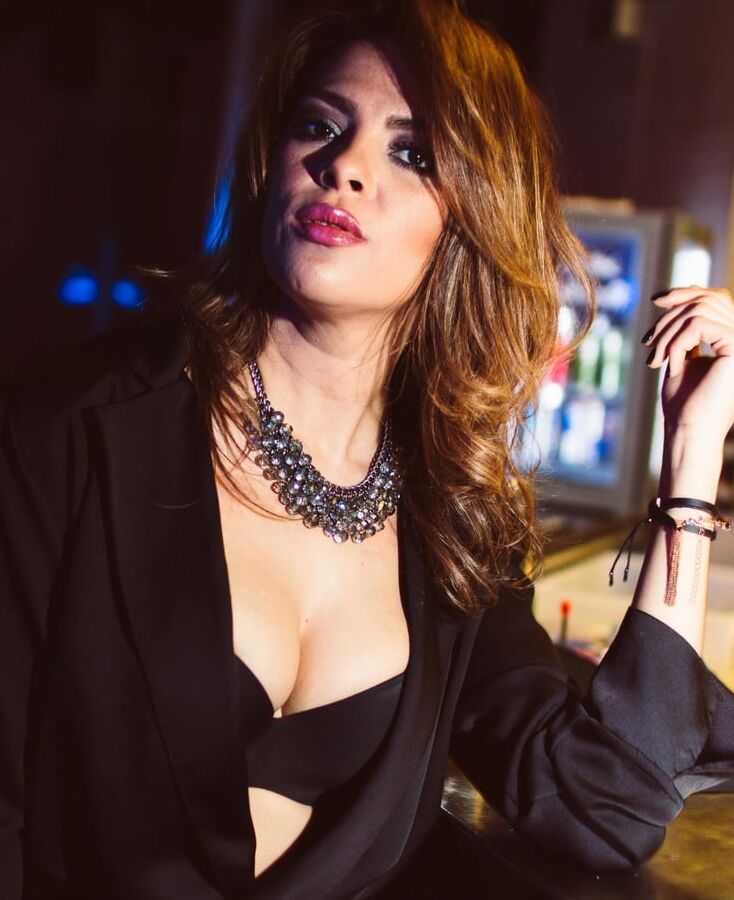 Private parties - mature women only (LXIV)