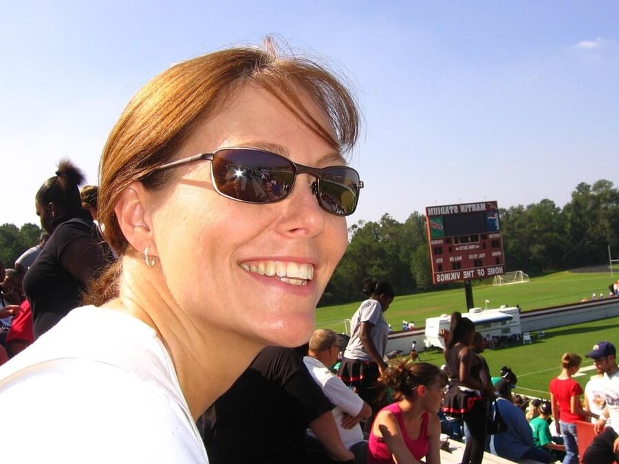 Hot MILF exposed