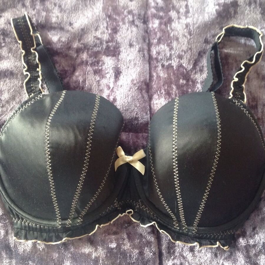Used G cup bras