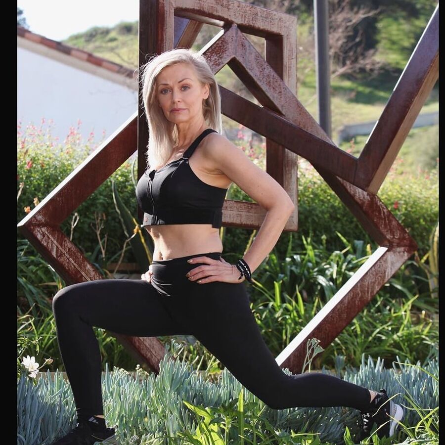 Sexy MILF Kathy Jacobs