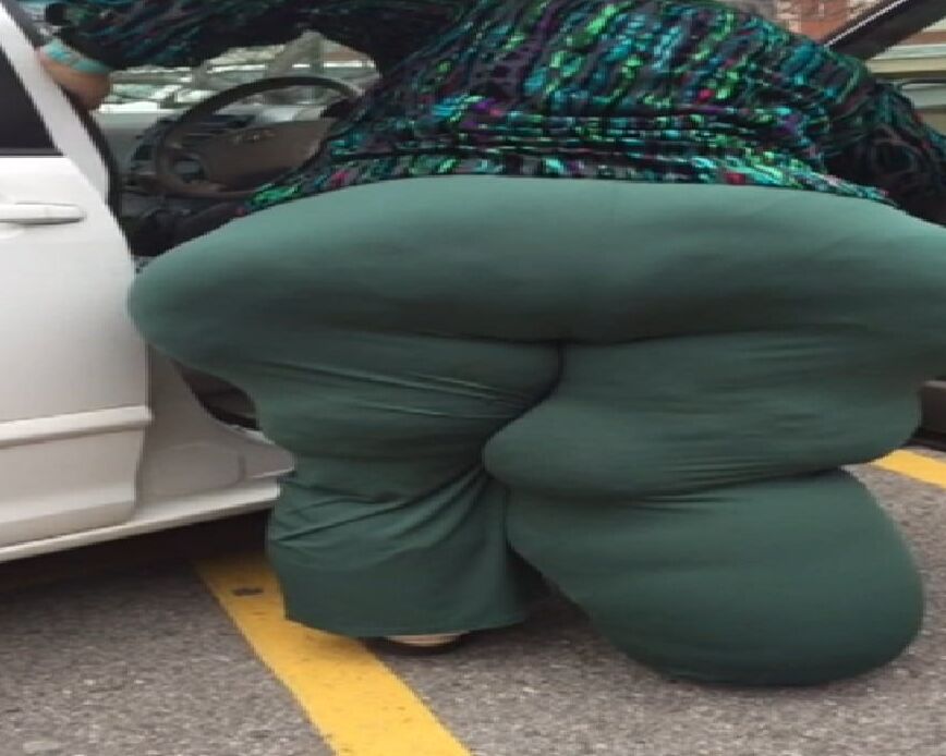 Obese SSBBW Granny