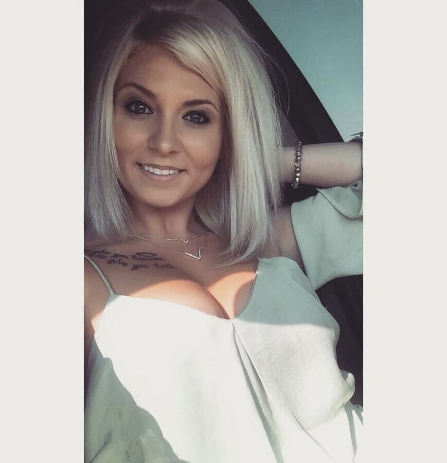 Non Nude College Girls