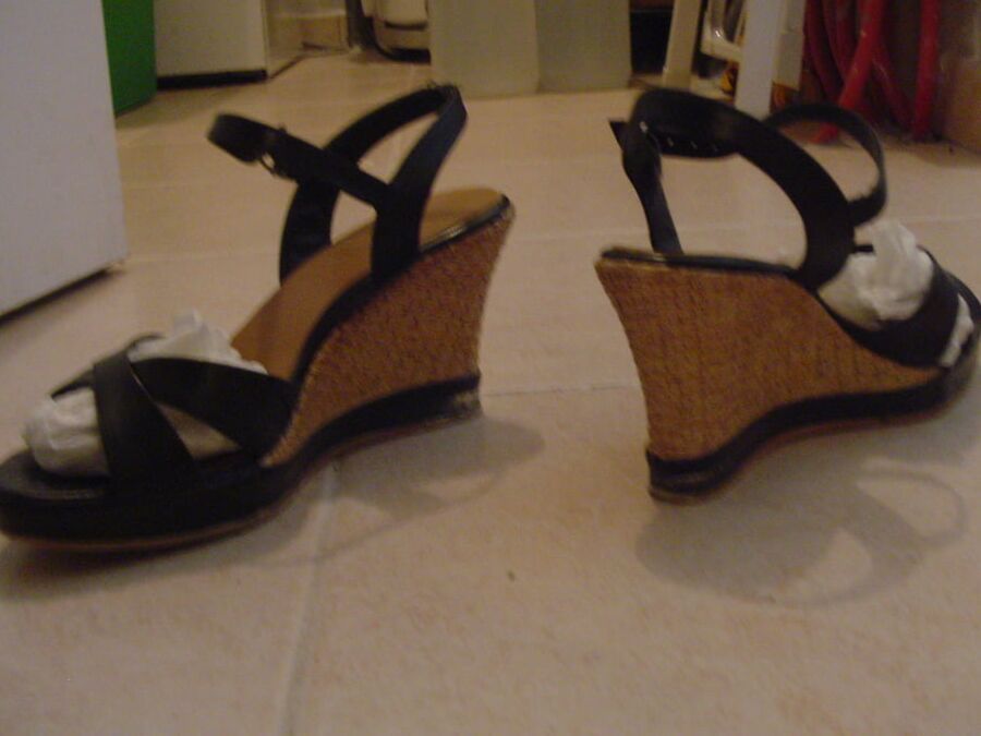 Les chaussures de ma femme, lesquelles preferez-vous ?