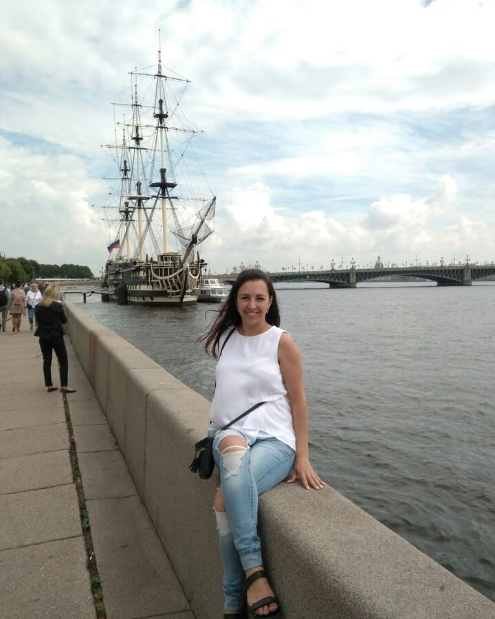 Busty Russian bitch Diana