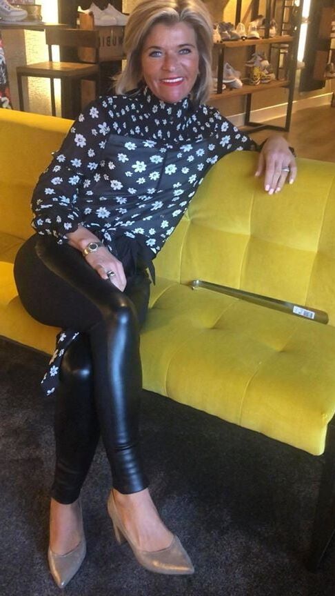 Hot Dutch mature Debby in thight pants