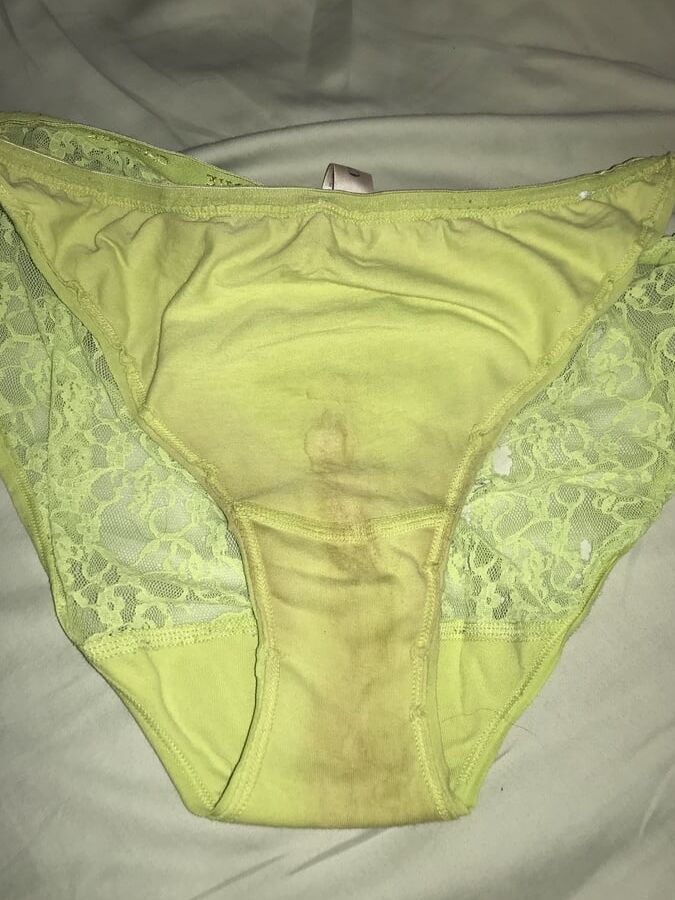 - amateur chubby hot wife with nice worn panties