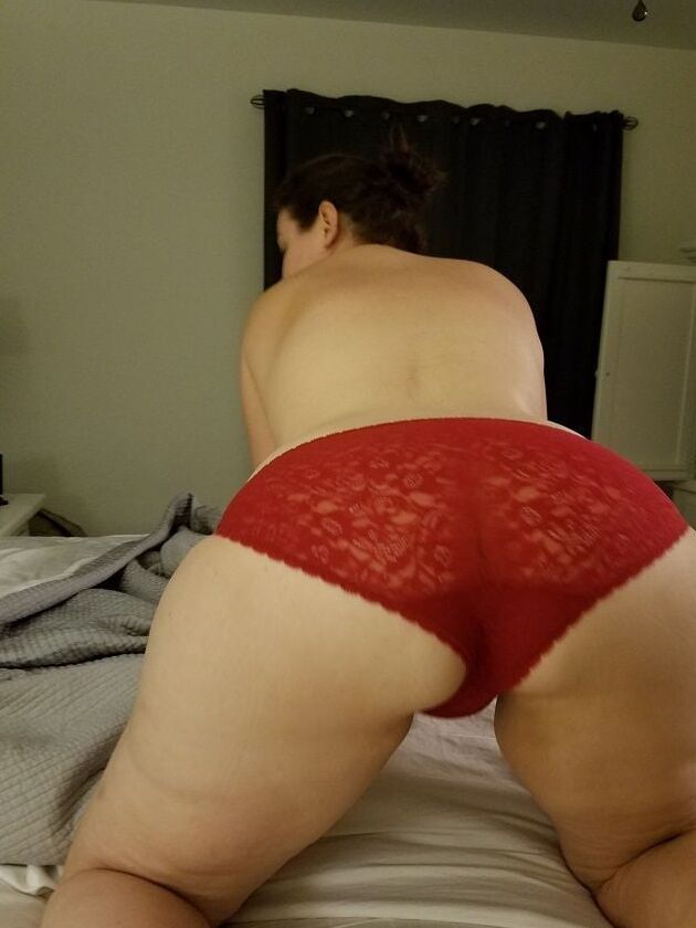 Karla is just a webslut