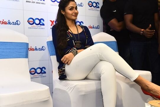 Desi thighs