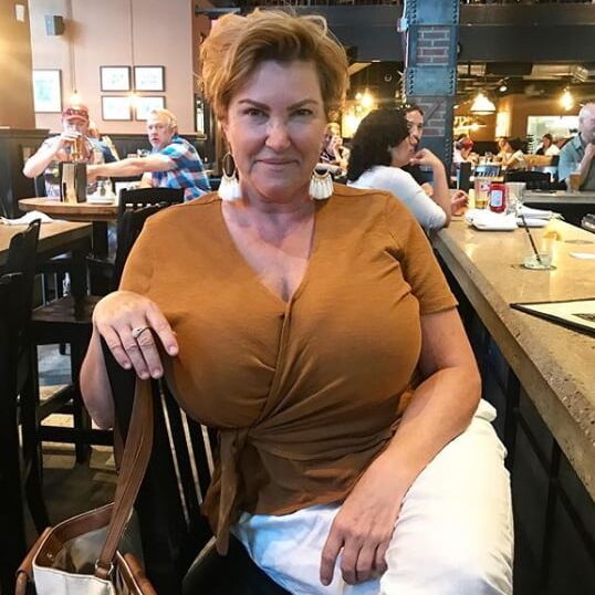 hot sexy mature sluts