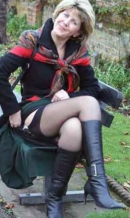 Mature sluts in boots