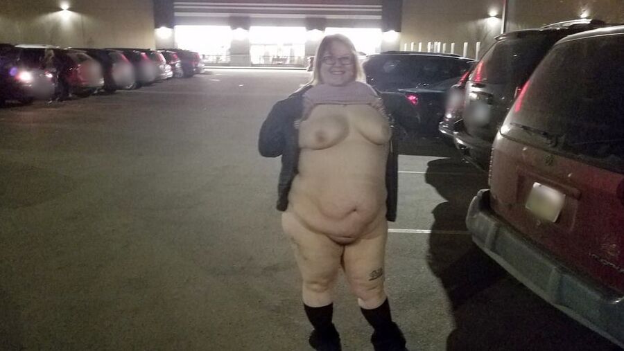 Who Would Fuck This Fat Pig ?