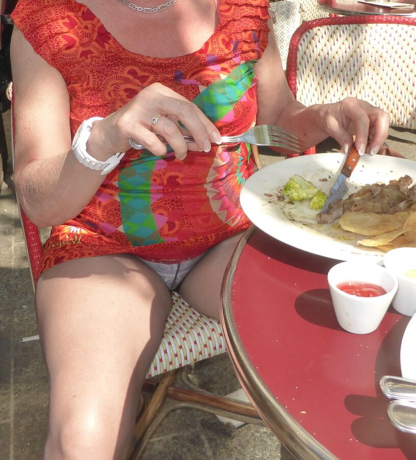 Oops, her panties on show