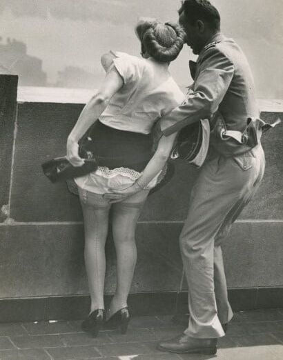Vintage Sexual Ads and Pin Up Girls