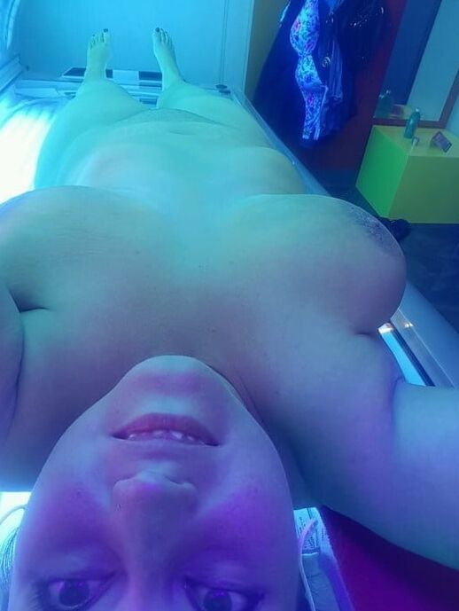Brunette Amateur