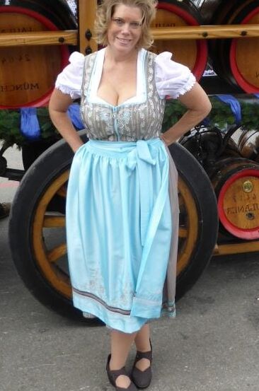 Busty Montana mature Kim