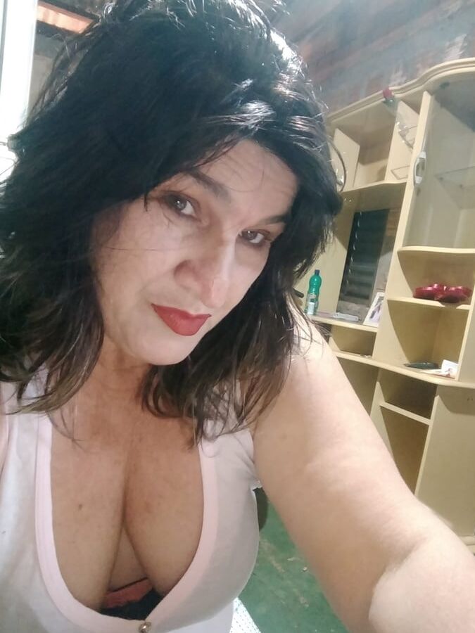 Naira Neves ... Faceb