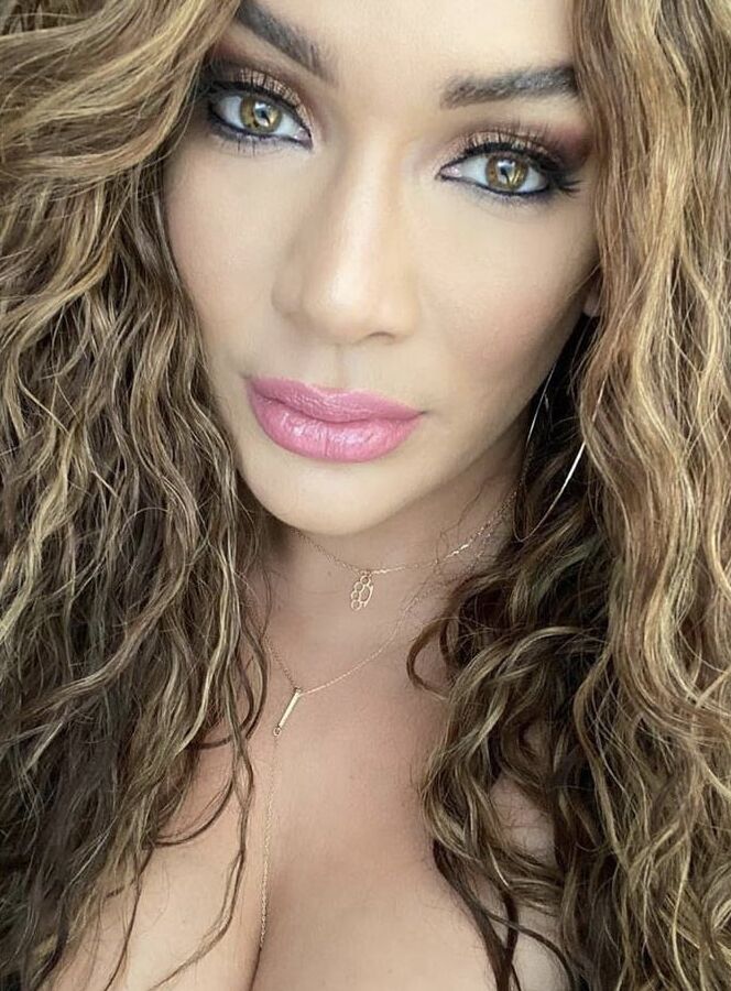 Nia Jax wwe