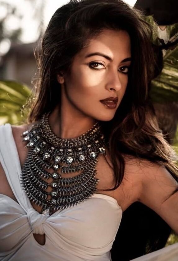 RIYA SEN
