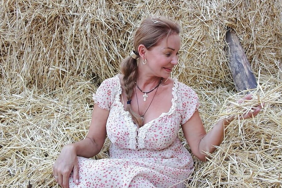 MILF - In the Hay
