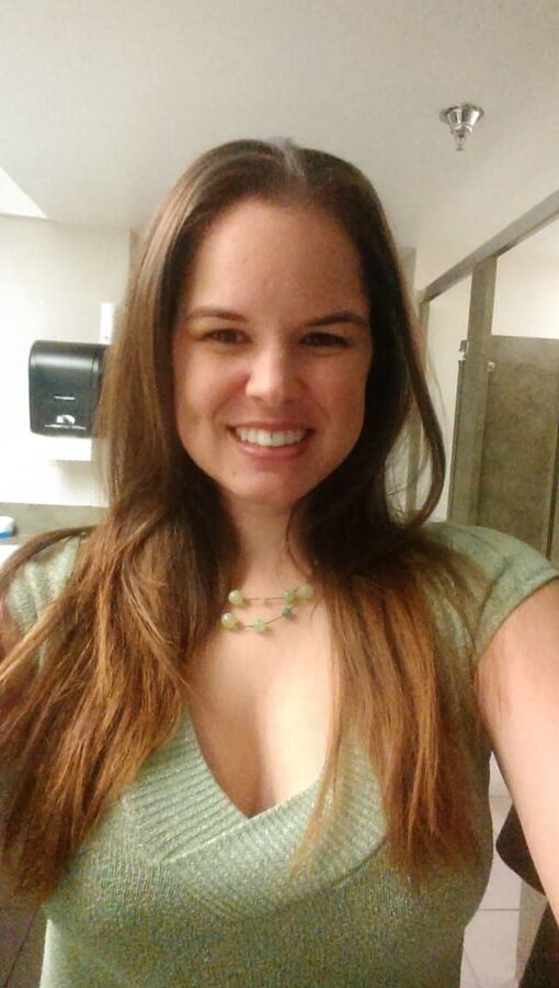 Peggy- Easton, Md. Horny house wife begging me for some dick
