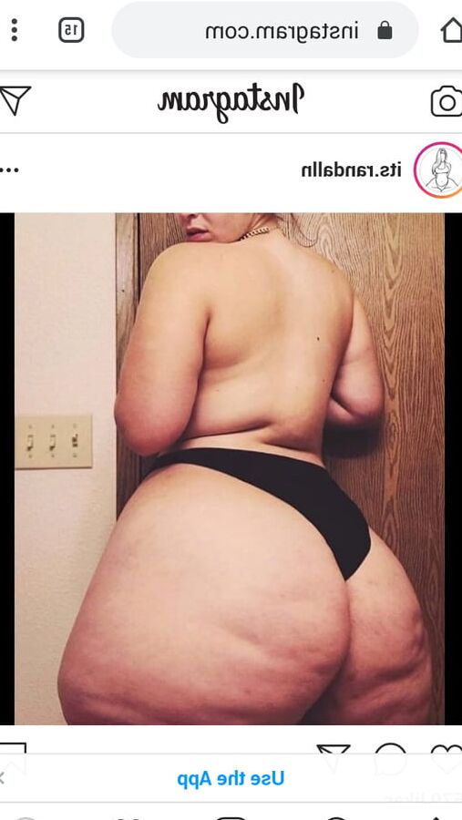 Thick legs Randalin
