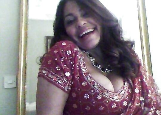 Paki harami aunti Ass Boobs
