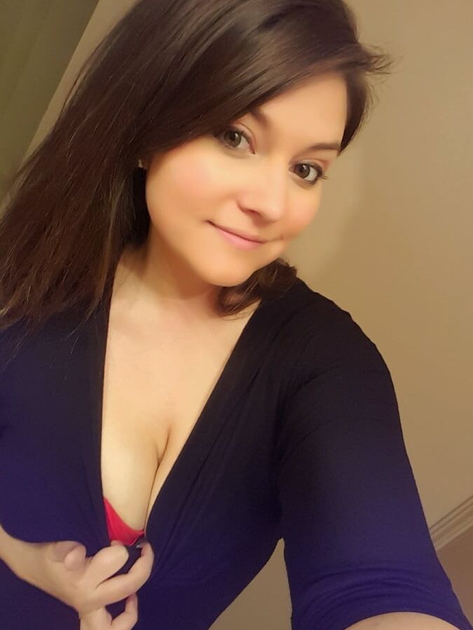 Busty Jessia