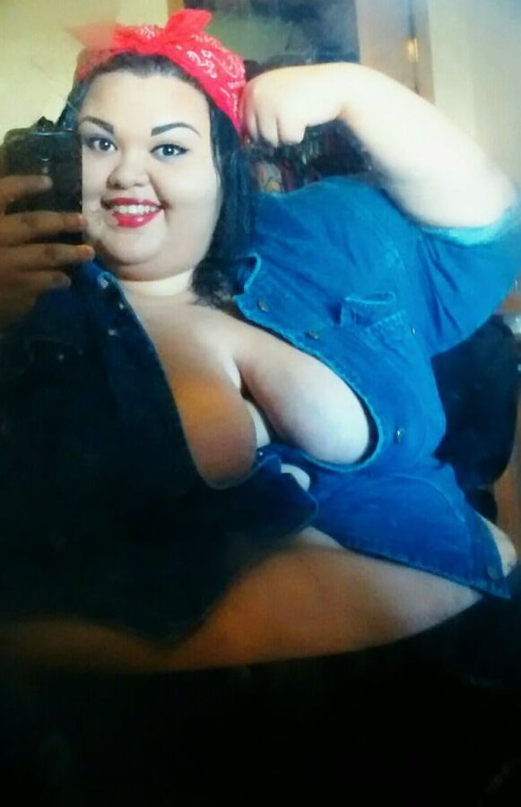 Bbw mix (Dressed selfies)