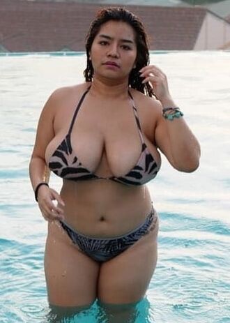 Big tits in bikini