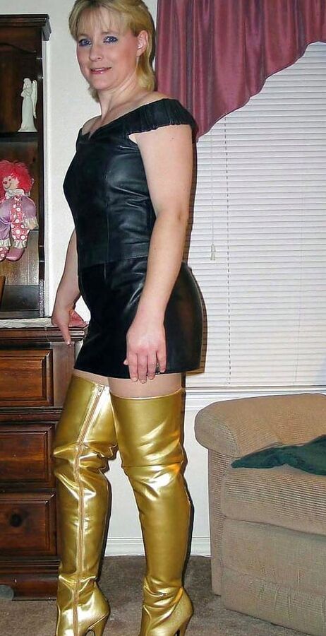 Mature sluts in boots