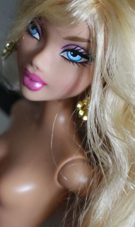Kennedy stripping (Doll)