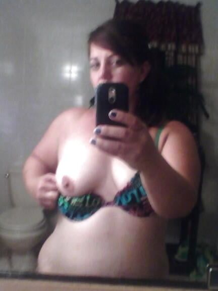 Kelly C ()