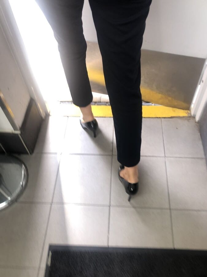Wife dangling