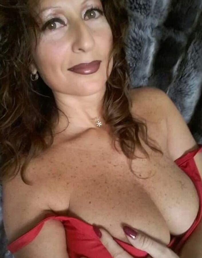 No Porn ,just sexy Milf