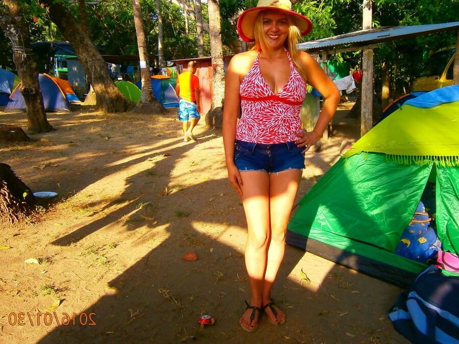 Milf latina with big boobs