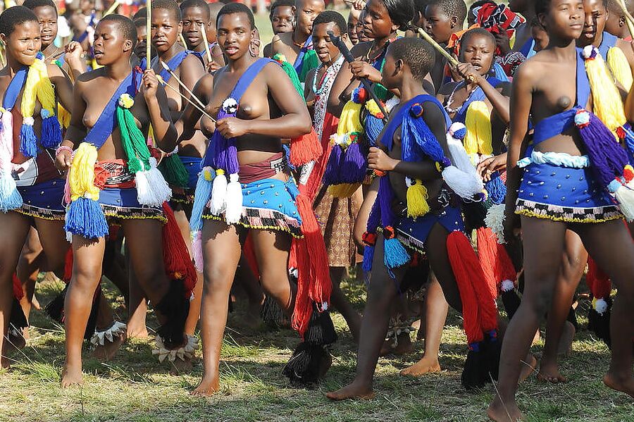 African Tribes - Group of Beautiful Women