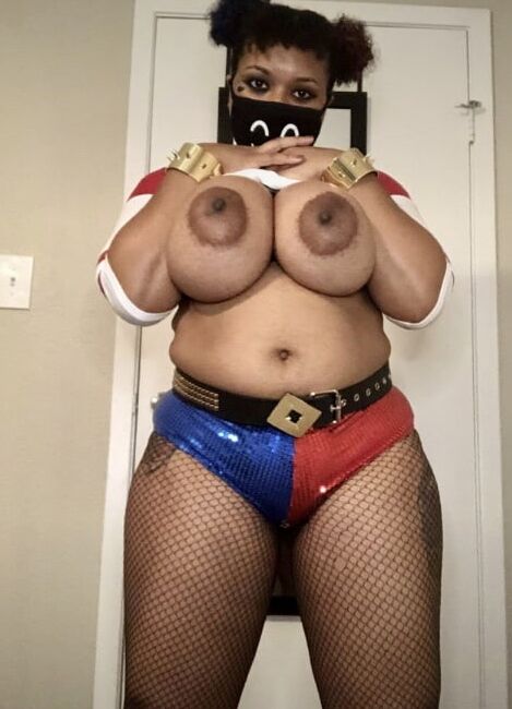 Chocolate tits