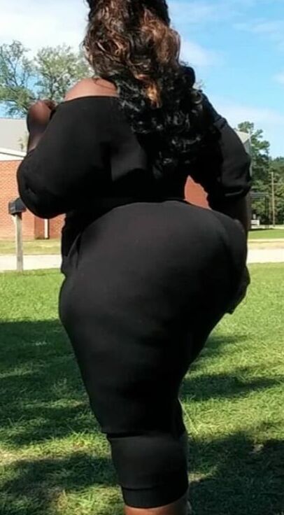 Chunky mega booty bbw pearshaped misstriplestackz