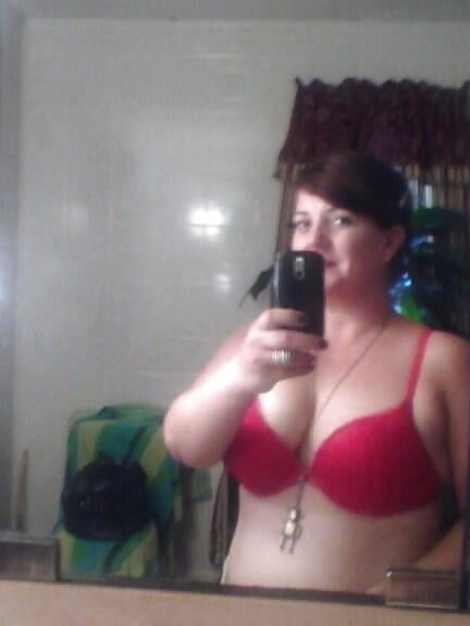 Kelly C ()