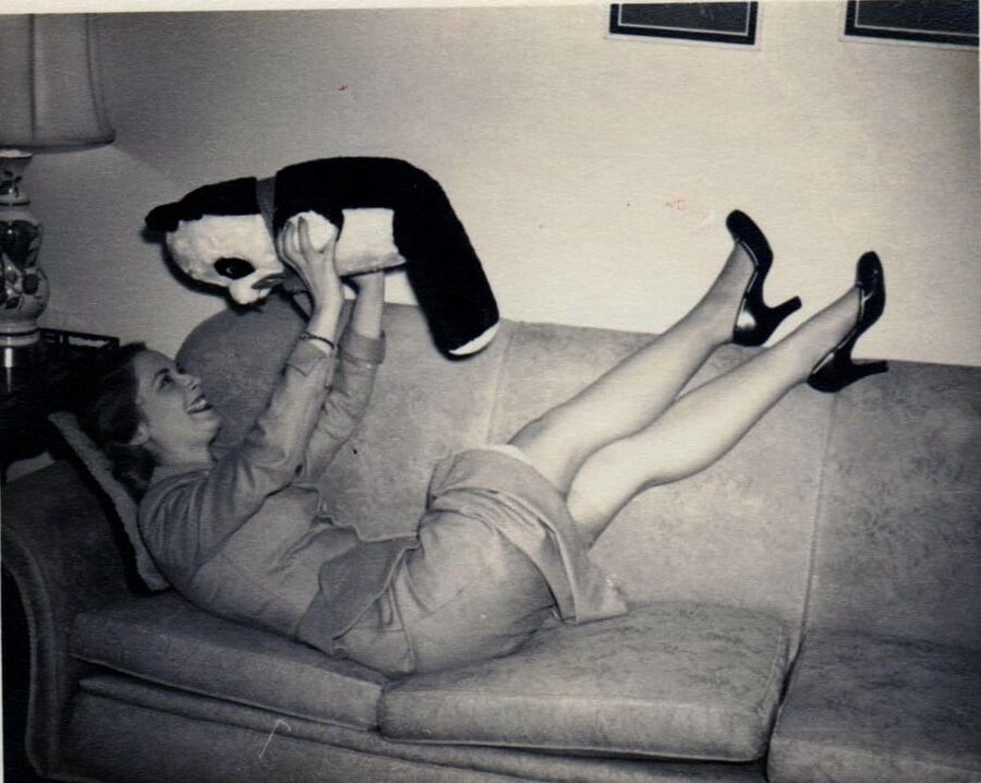 Vintage Sexual Ads and Pin Up Girls