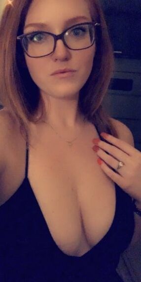 RedHead Whore